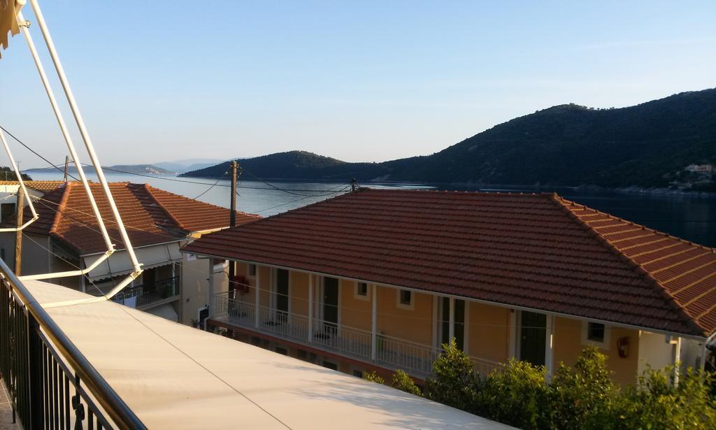 Porto Poros Mikros Gialos Exterior foto