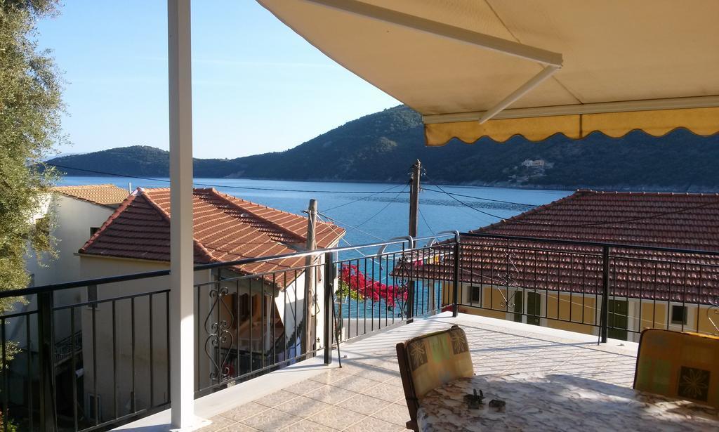 Porto Poros Mikros Gialos Exterior foto