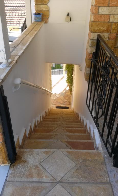 Porto Poros Mikros Gialos Exterior foto